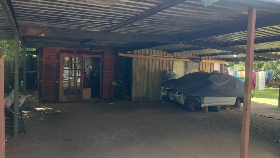 4 Bedroom Property for Sale in Noordhoek Free State